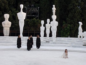 AntigonePhoto08